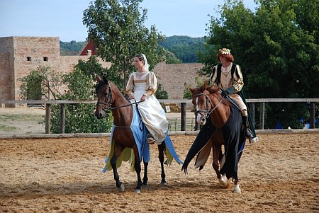 Reneszánsz lovagi torna a bikali Élménybirtokon