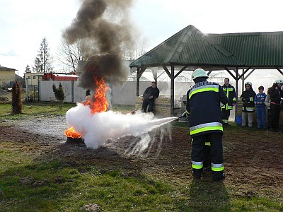 Ukrán gyerekek látogatása a Kisvárdai Tűzoltóságon